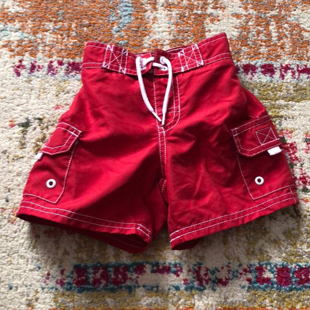 🧜🏼♀️3 for $15 item!🧜🏼♀️ Gymboree swim trunks - Picture 1 of 2